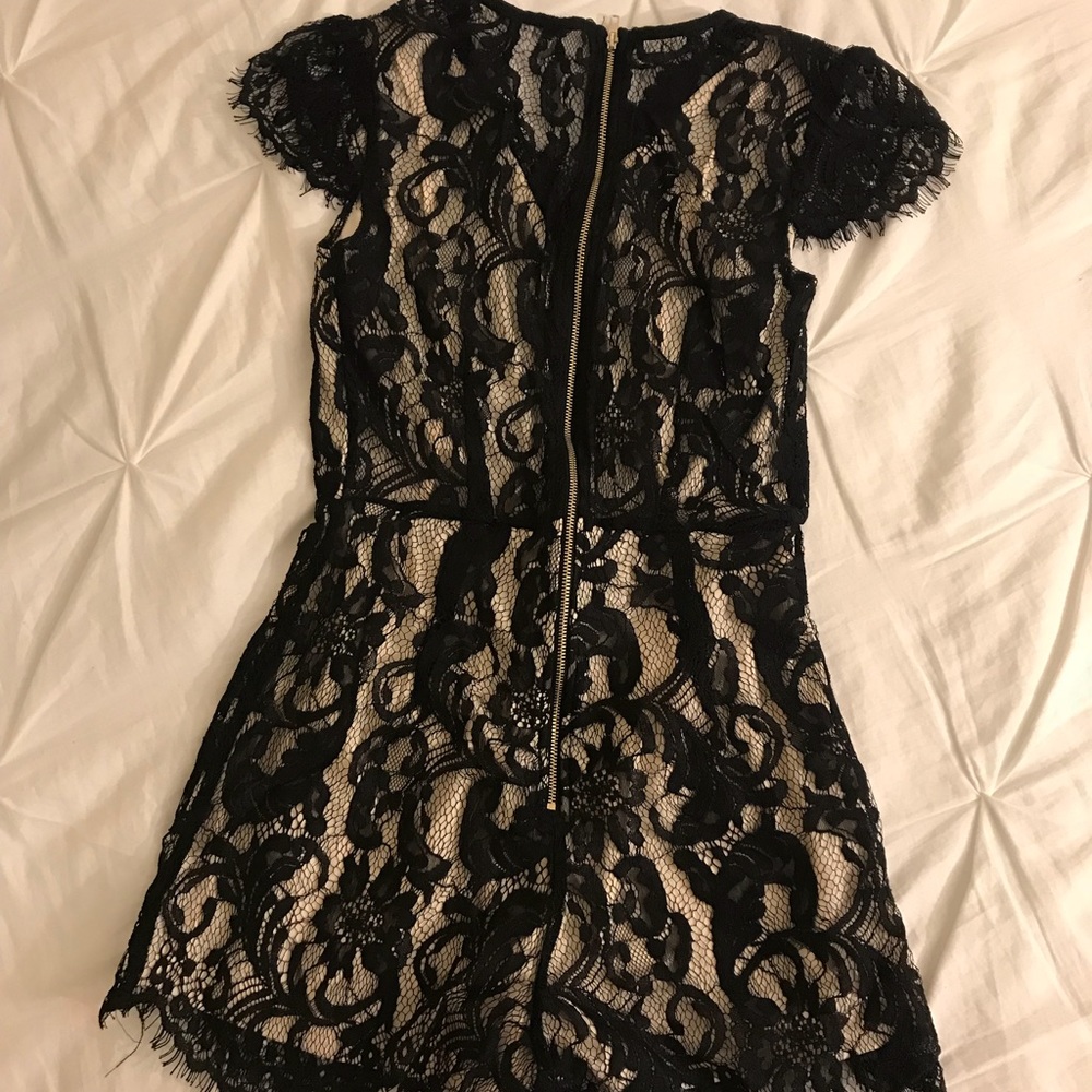 Cute lace romper!